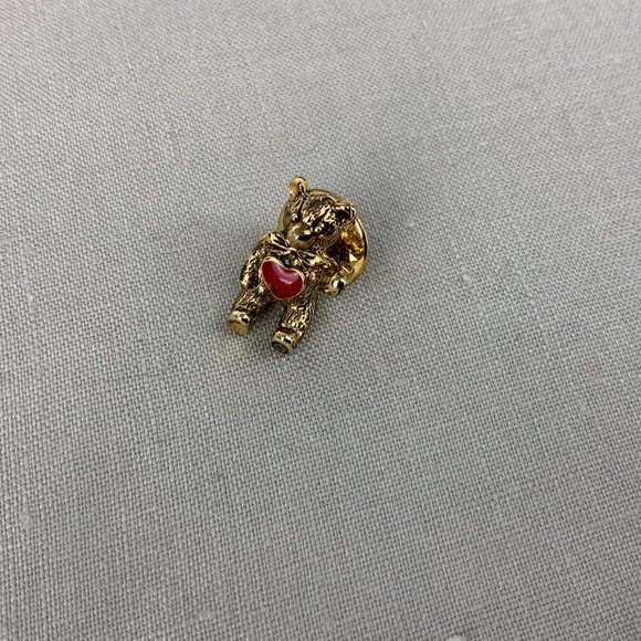 Vintage Red Enamel Heart Teddy Bear Gold Tone Small Pin - Picture 11 of 12